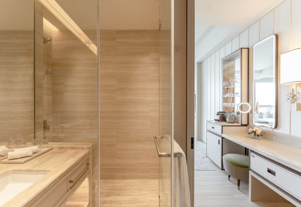 尊貴豪華海景客房