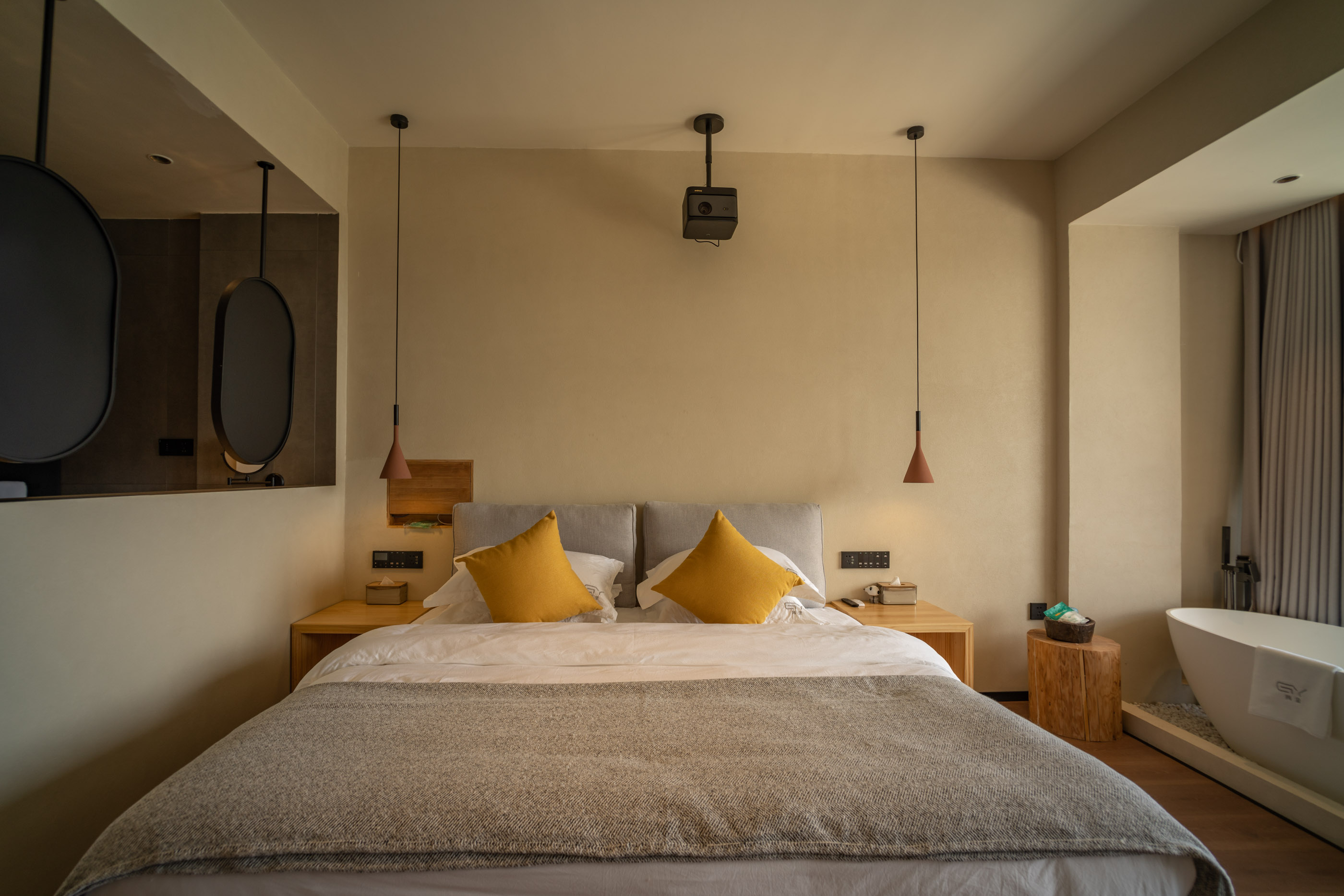 寒露·观景阳台大床房