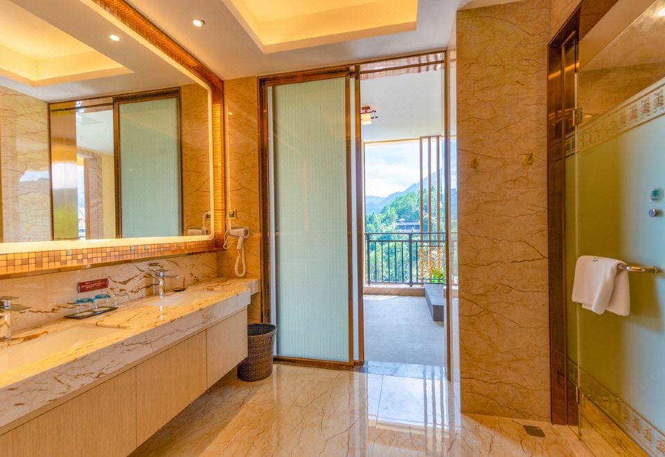 酒店B栋温泉套房I独立泡池