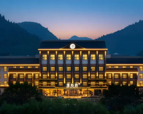 Anshun Huangguoshu Manxin Hotel فنادق في جَن نينغ