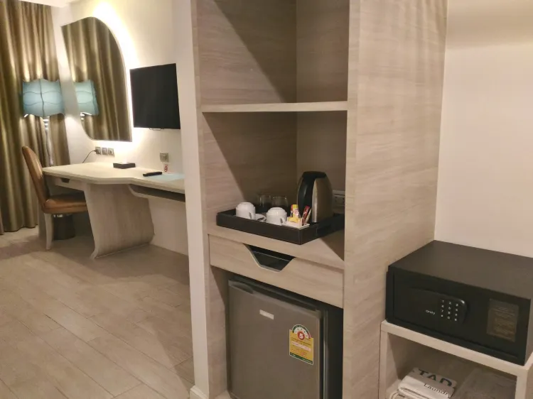 ห้องดีลักซ์