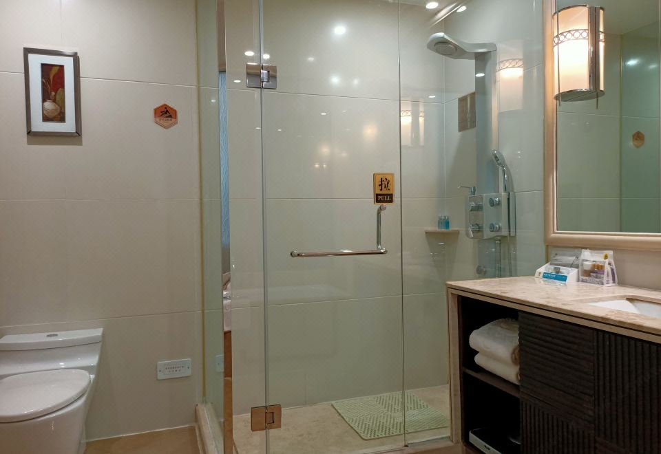 豪华浴缸大床房