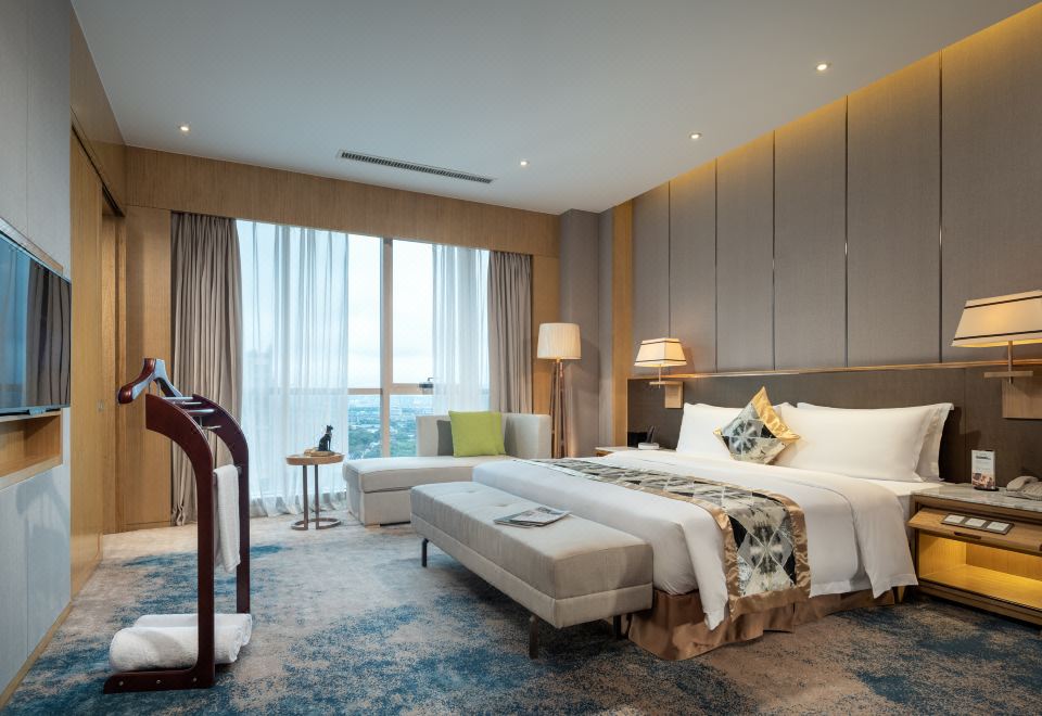 臻品城景?高级套房|独立会客室|双洗漱台