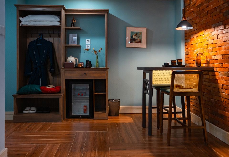 Fengcheng No.12 CourtyardGarden-view Light Luxury Twin Room (Relaxing Courtyard + Private Hot Spring + Private Outdoor Hot Spring)