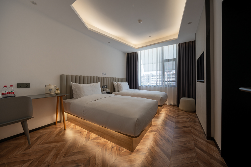 安舍城央菁英雙床房-高速吹風機+以色列AHAVA精粹洗護