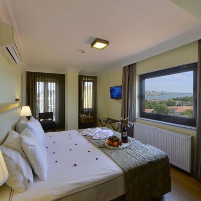 Deluxe Double Room with Sea View