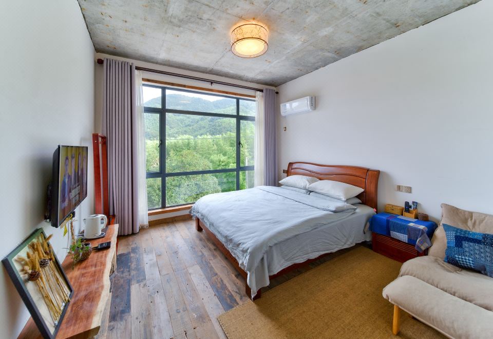 舒适.特惠山景大床房