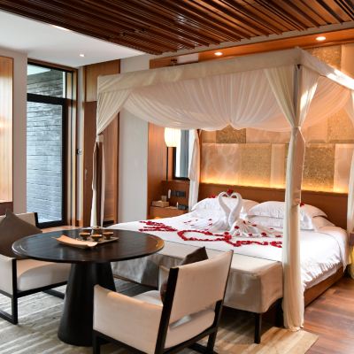 浪漫豪華泳池別墅大床房 深圳藍楹灣度假酒店優惠