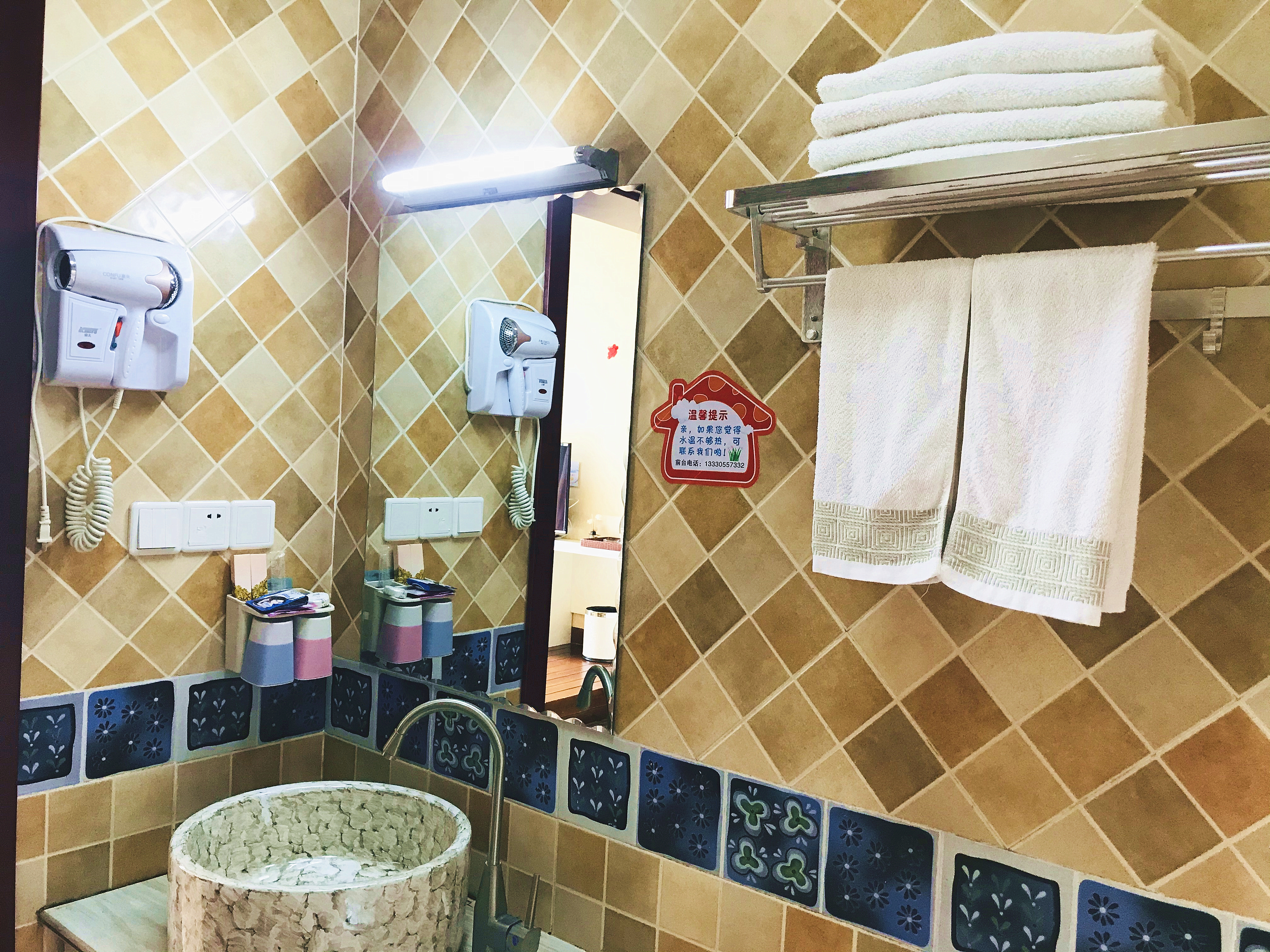 温馨大床房（106）