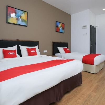 Suite Superior Kupon OYO 89915 East Mount Hotel