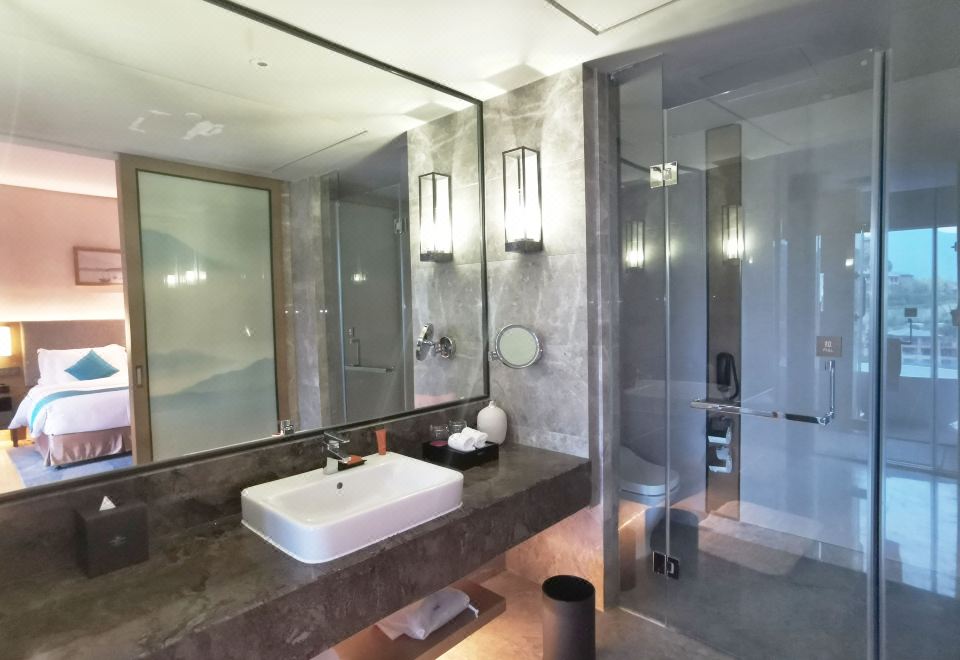 高级房 双床 湖景