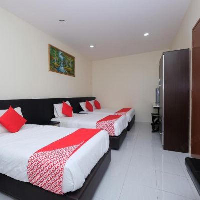 Suite Keluarga Kupon OYO 1104 Q Hotel