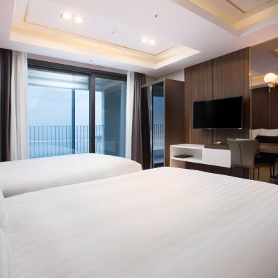 로얄 풀 빌라 유탑 마리나 호텔 & 리조트 쿠폰