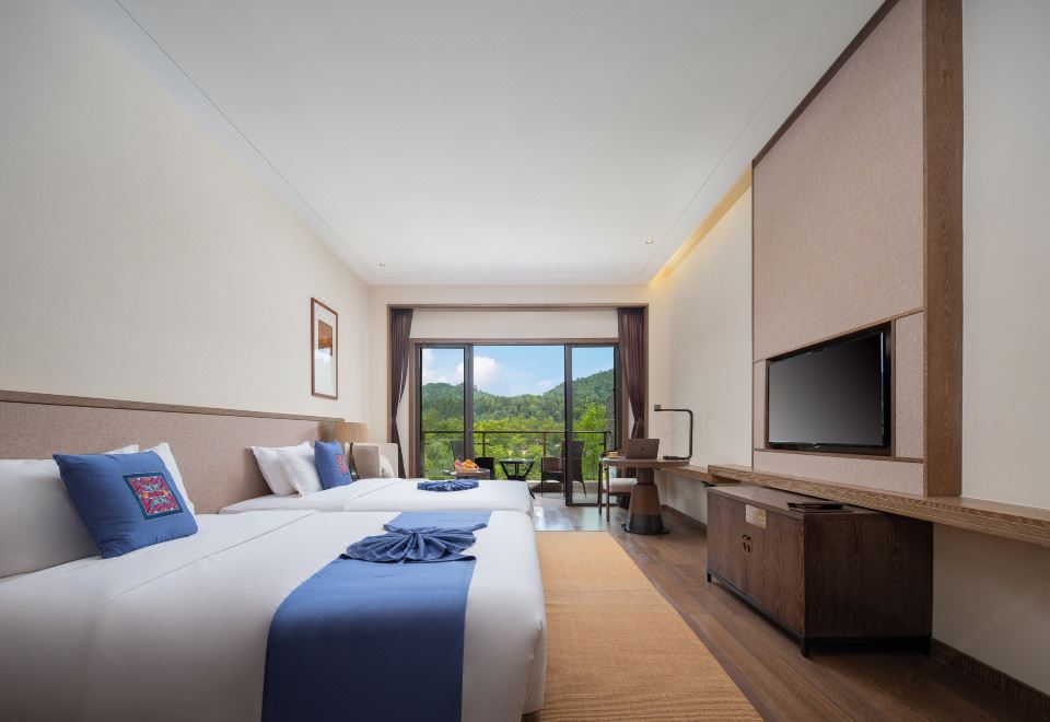 河畔尊享双床房