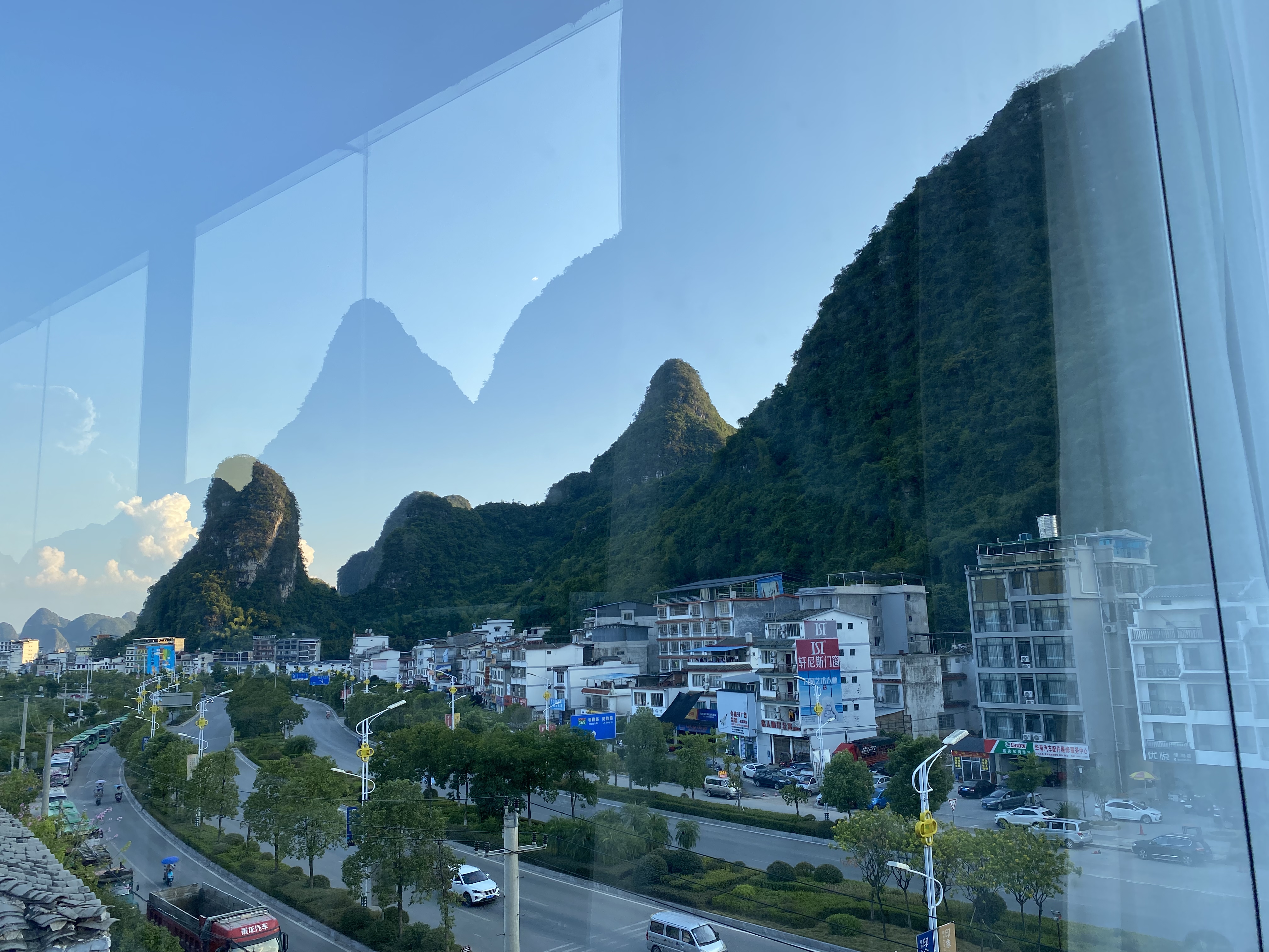 360°星空观景大床房（法恩莎衞浴+顾家乳胶床垫+小米洗衣机冰箱+小米巨幕投影仪）