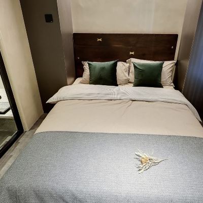 一房一廳山景簡約風尚房 ONE山全套房酒店優惠