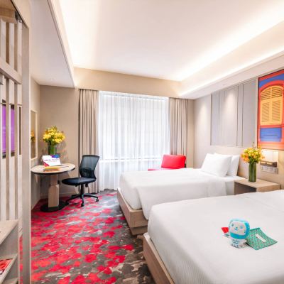 Deluxe Plus Twin Royal Plaza on Scotts Promo Code
