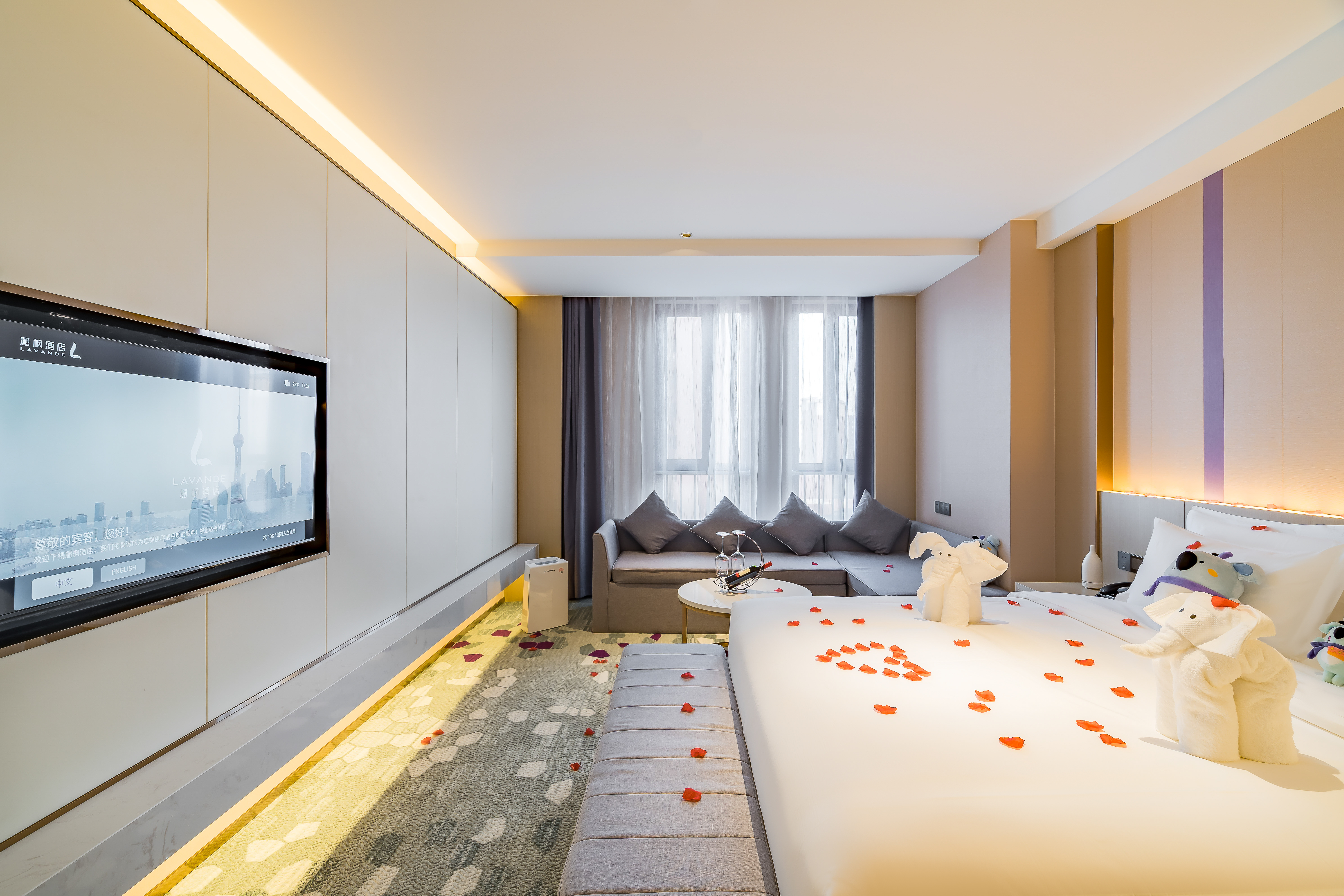 浪漫优享房（智能客控+可投屏+慕思床垫）