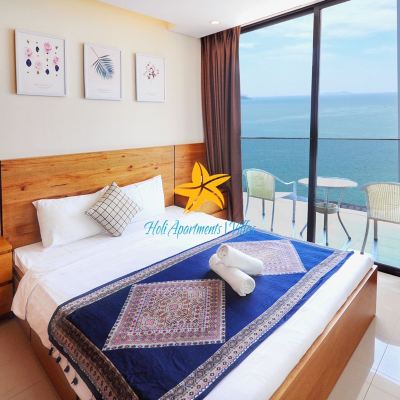 Three Bedroom Apartment with Sea View