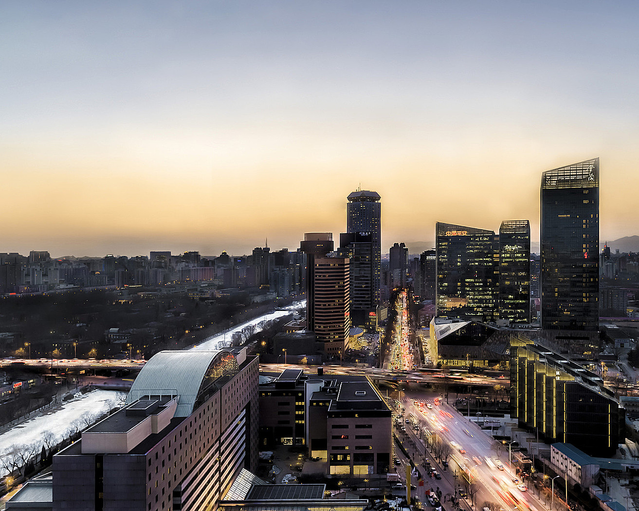 CBD花园河景套房