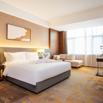 標準大床房 通化萬峯北辰五洲皇冠酒店優惠