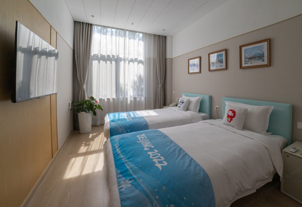 運動員雙臥四人間