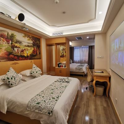 電影三人房 格林豪泰（深圳羅湖東門老街晒布地鐵站店）優惠