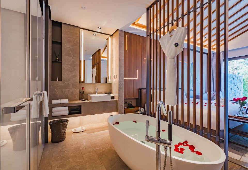 Long Island Golf & Private Resort HotelDeluxe Courtyard-View Room At Yishuige