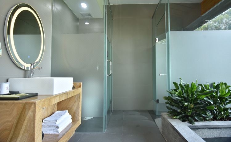 Quanyan Hotspring Holiday HotelPremier Hot Spring Room (Double bed)