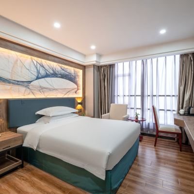 高級商務大床房（城市美景） 柏納酒店（中山坦洲商業中心店）優惠
