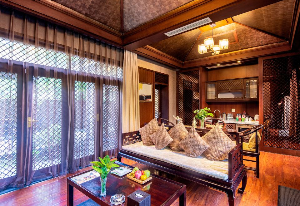 尘外·中铁小院私汤套一别墅