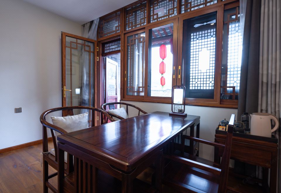 Xinlongmen GuesthouseGuestroom