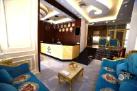 Onyx Hotel Apartments - Maha Hospitality Group