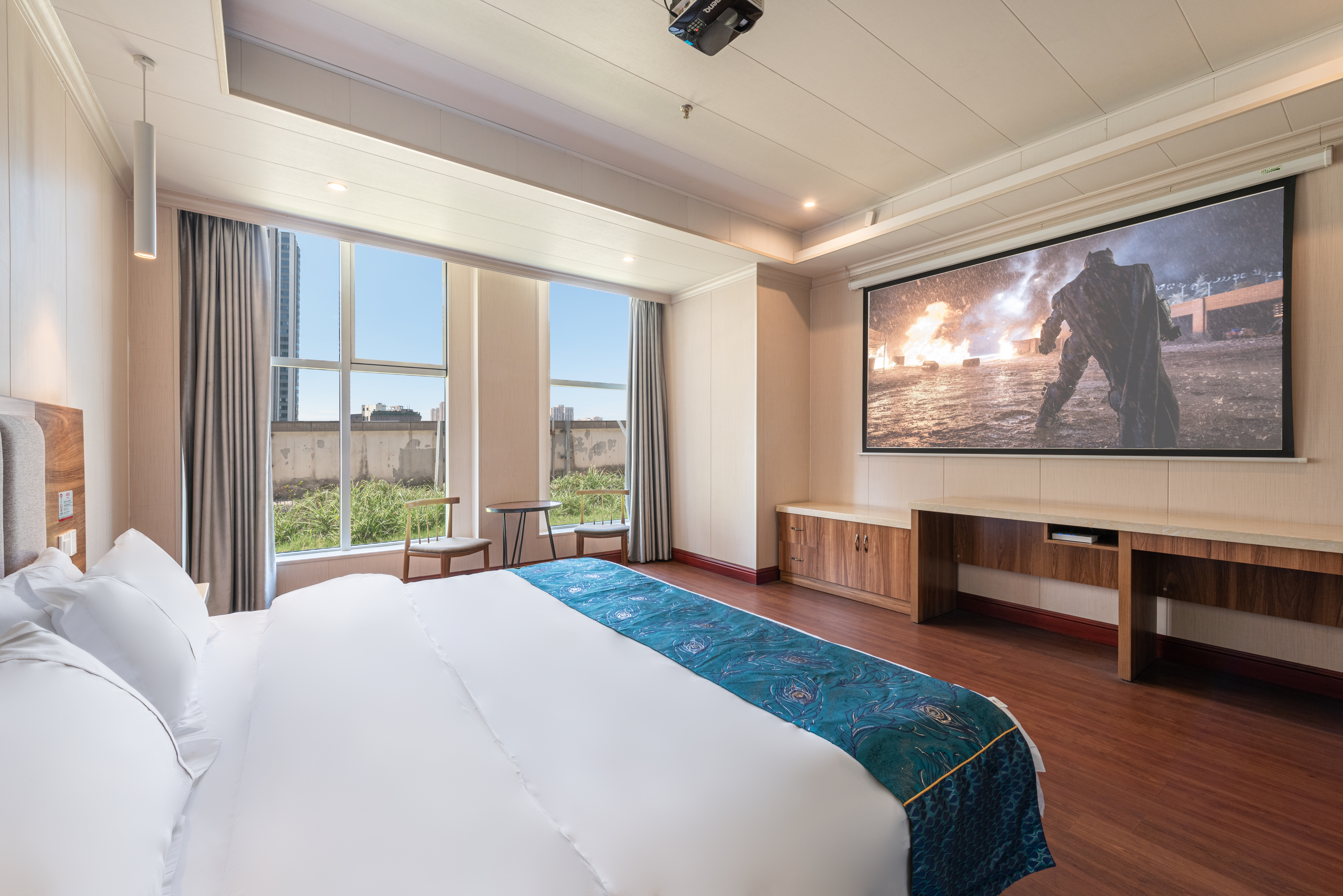 Kuomu Cinema Double Bed Room