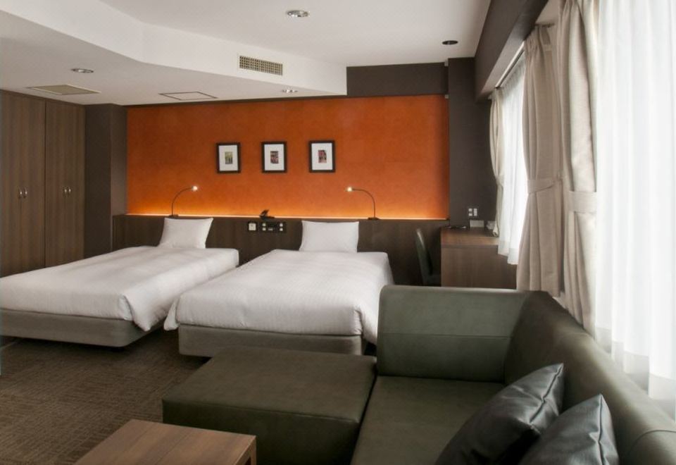 高級雙床房（帶梳化床）