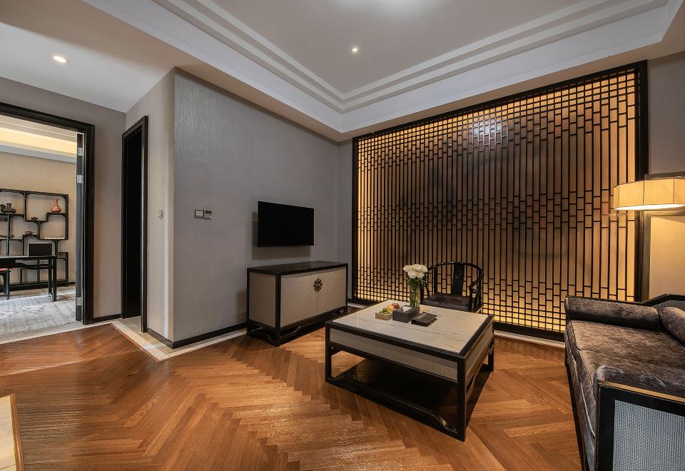 Angel Garden Resort HotelDeluxe Garden-view Suite