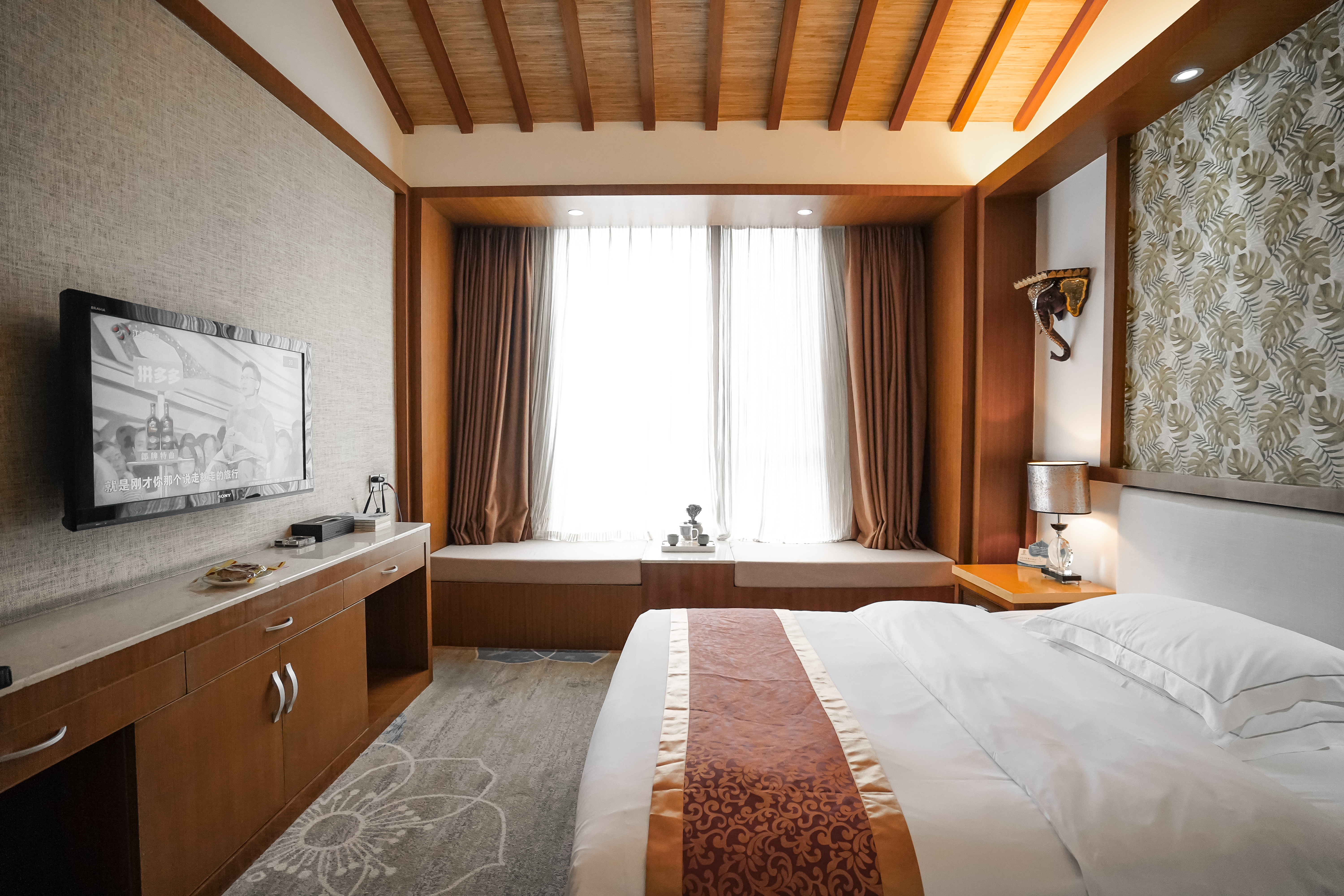 Huifeng HotelSuperior Room