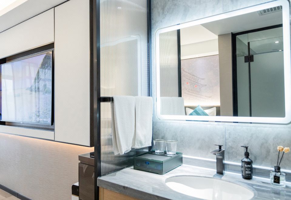 凈化輕奢大床房