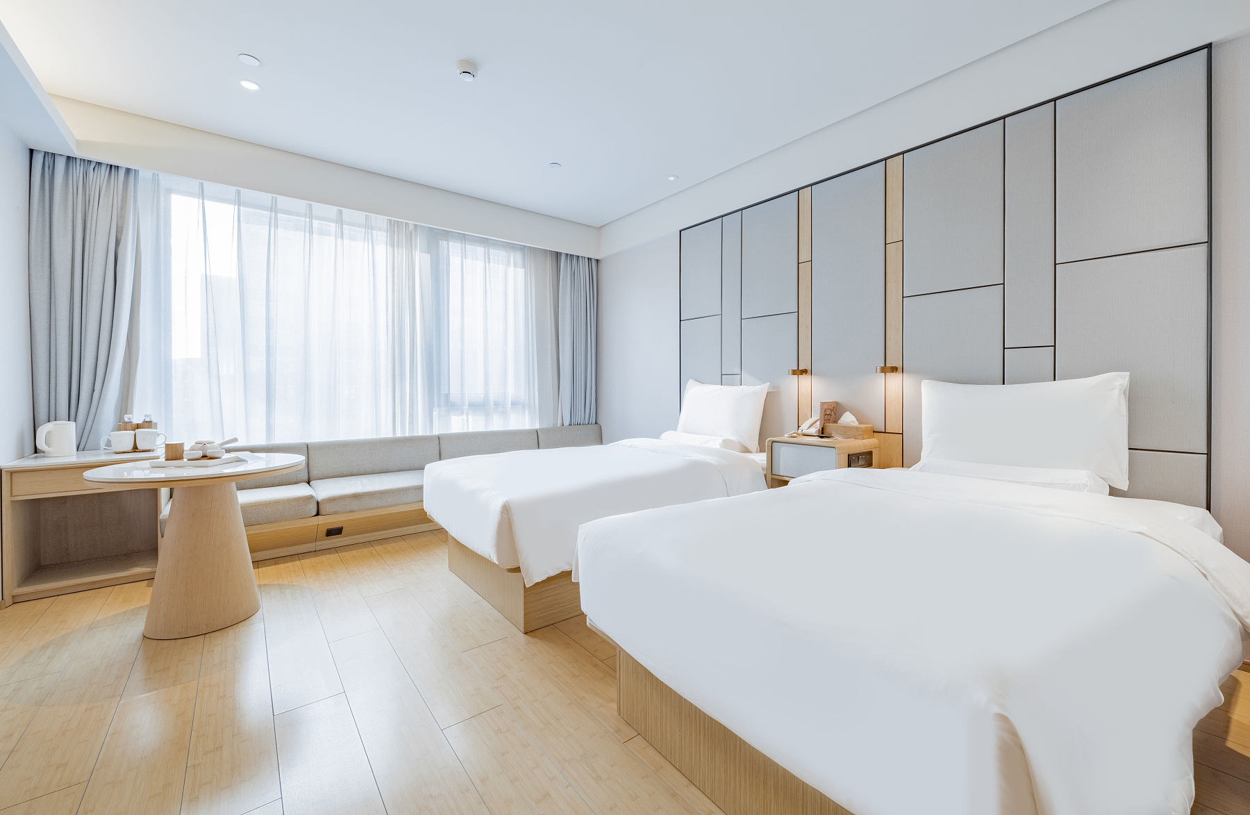 舒压-双床房（落地窗+小冰箱+mini茶海）