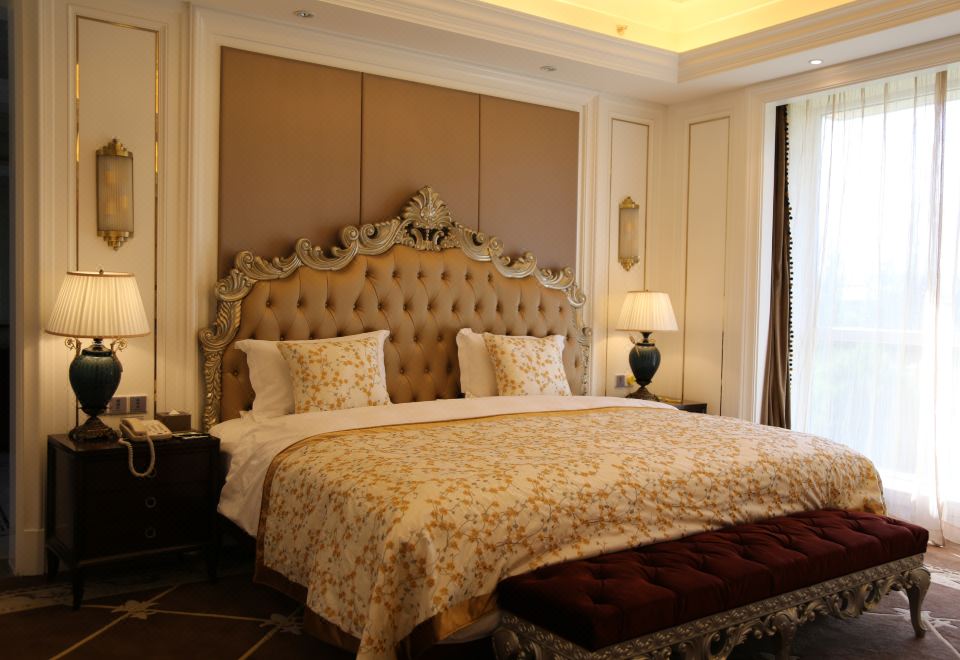 Dunhuang International HotelExecutive Suite (Building 1)