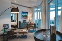 Point Hotel Hotel di 