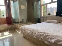 Longjiang Yijia Leisure Hotel Hotéis em Condado de Longjiang