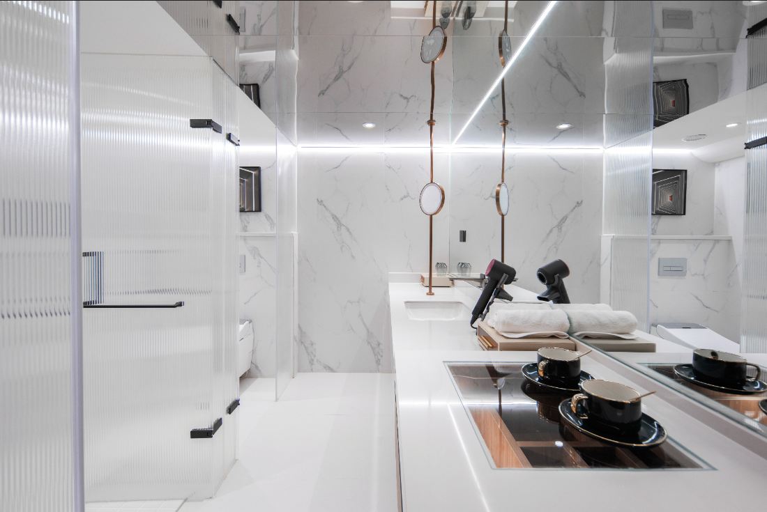 半岛江景双床房