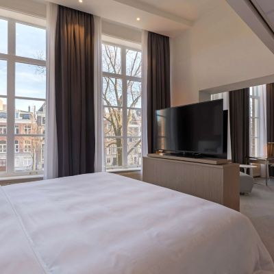 Premium Room with Canal View