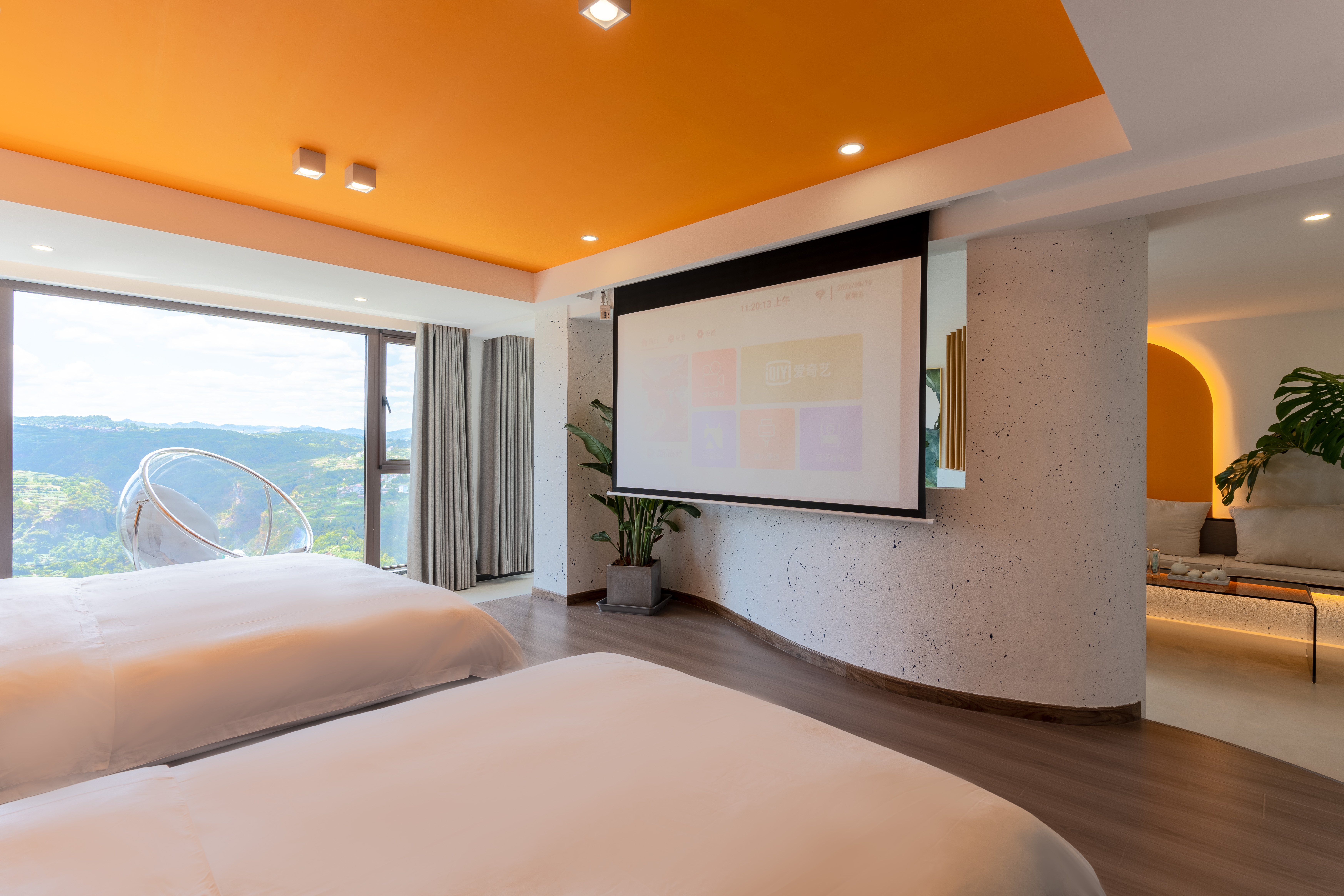 观山·十九山大平层家庭套房