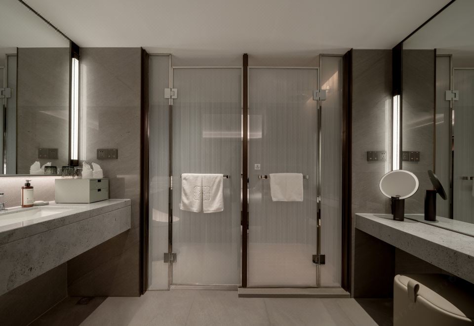 THE TAI HOTELElegant Suite