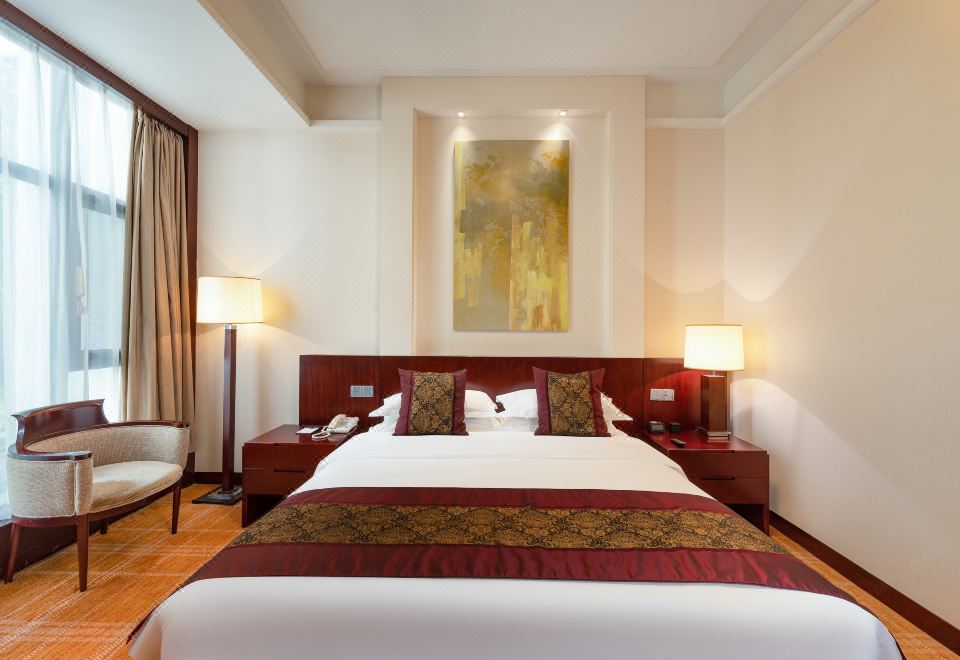 紫金樓·高級大床房 -悠享森系氧吧