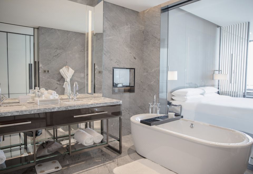 N3尊贵豪华大床客房