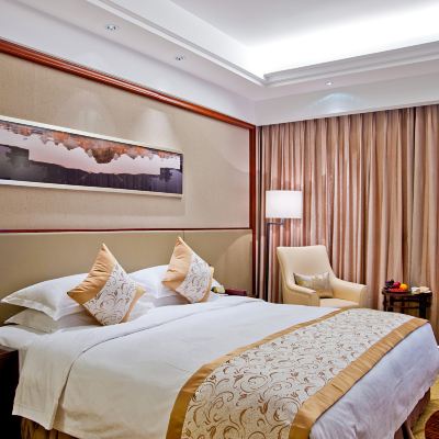 雅緻温馨大床房 吉林紫光苑華美達酒店優惠