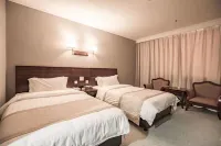 Zichen Hotel